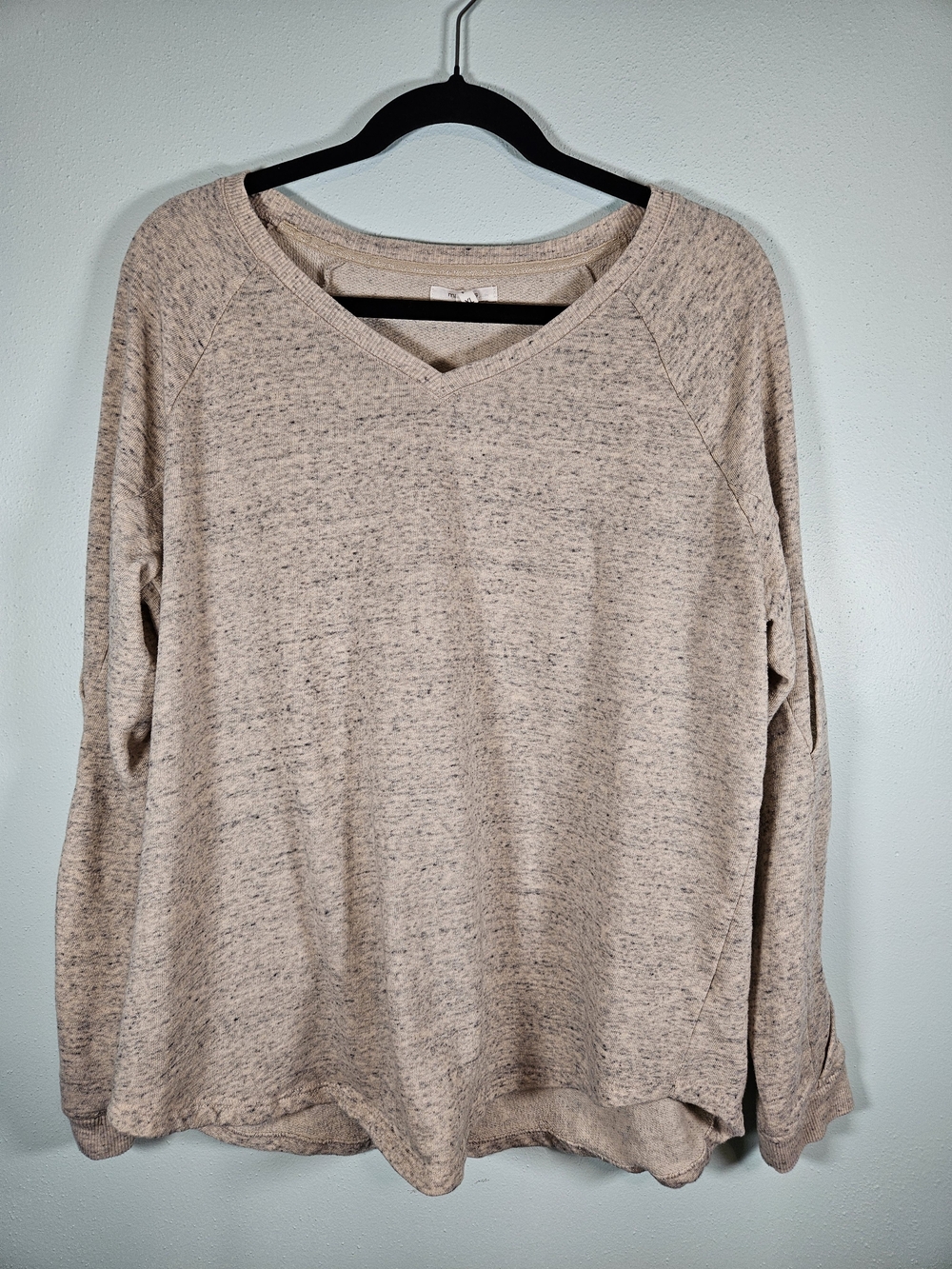 Maurices Women's Heathered Light Tan V-Neck Sweater